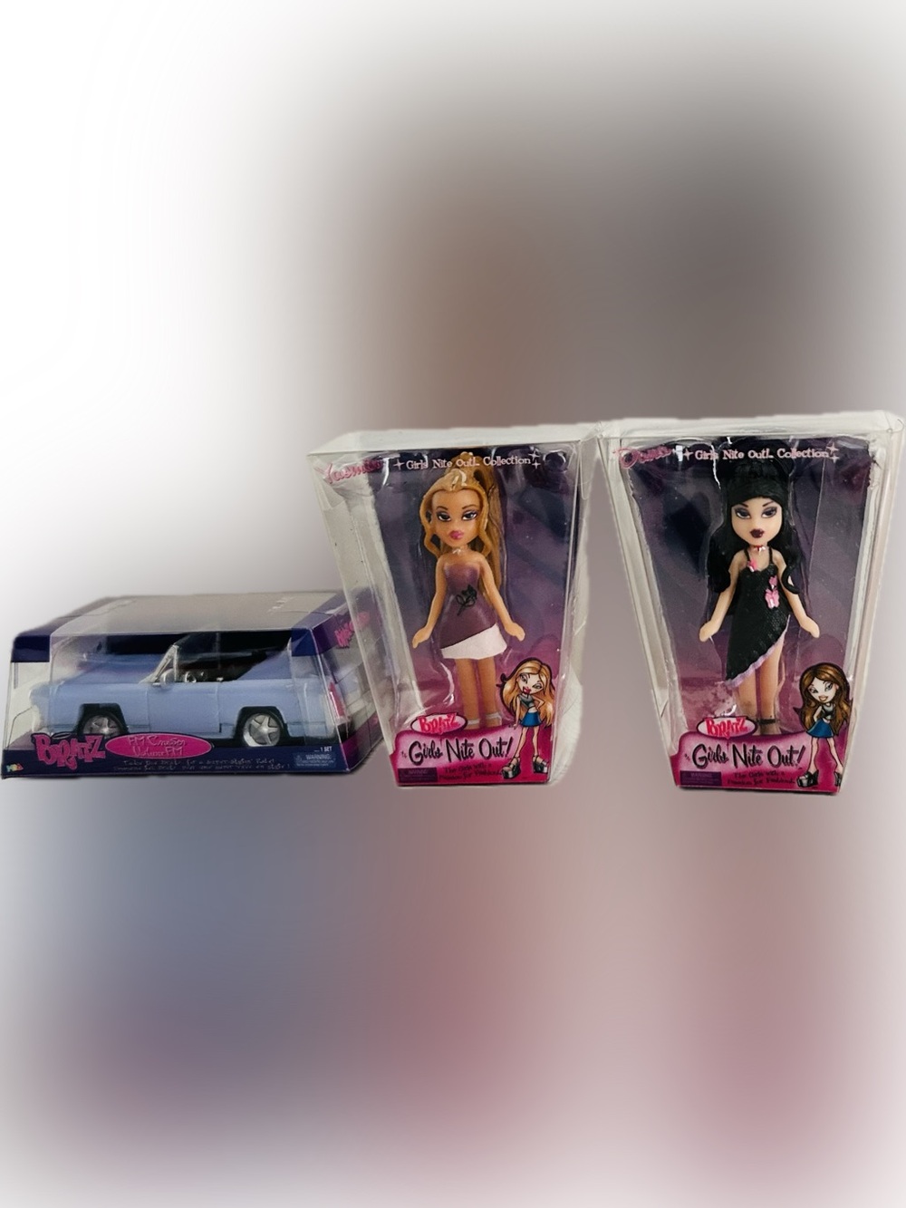 Lot - Mini Bratz Girls Nite Out Dolls with Car - Yasmin and Dana